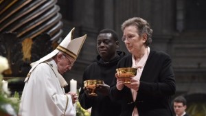 Papa Francisco durante a missa com os consagrados, em fevereiro passadoPapa Francisco durante a missa com os consagrados, em fevereiro passado  - Foto: Vatican Media