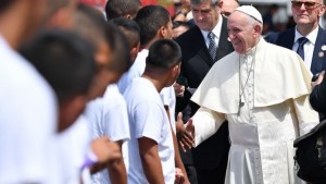 O Papa Francisco em visita ao Panamá em 2019 por ocasião da JMJ - Foto: AFP or licensors